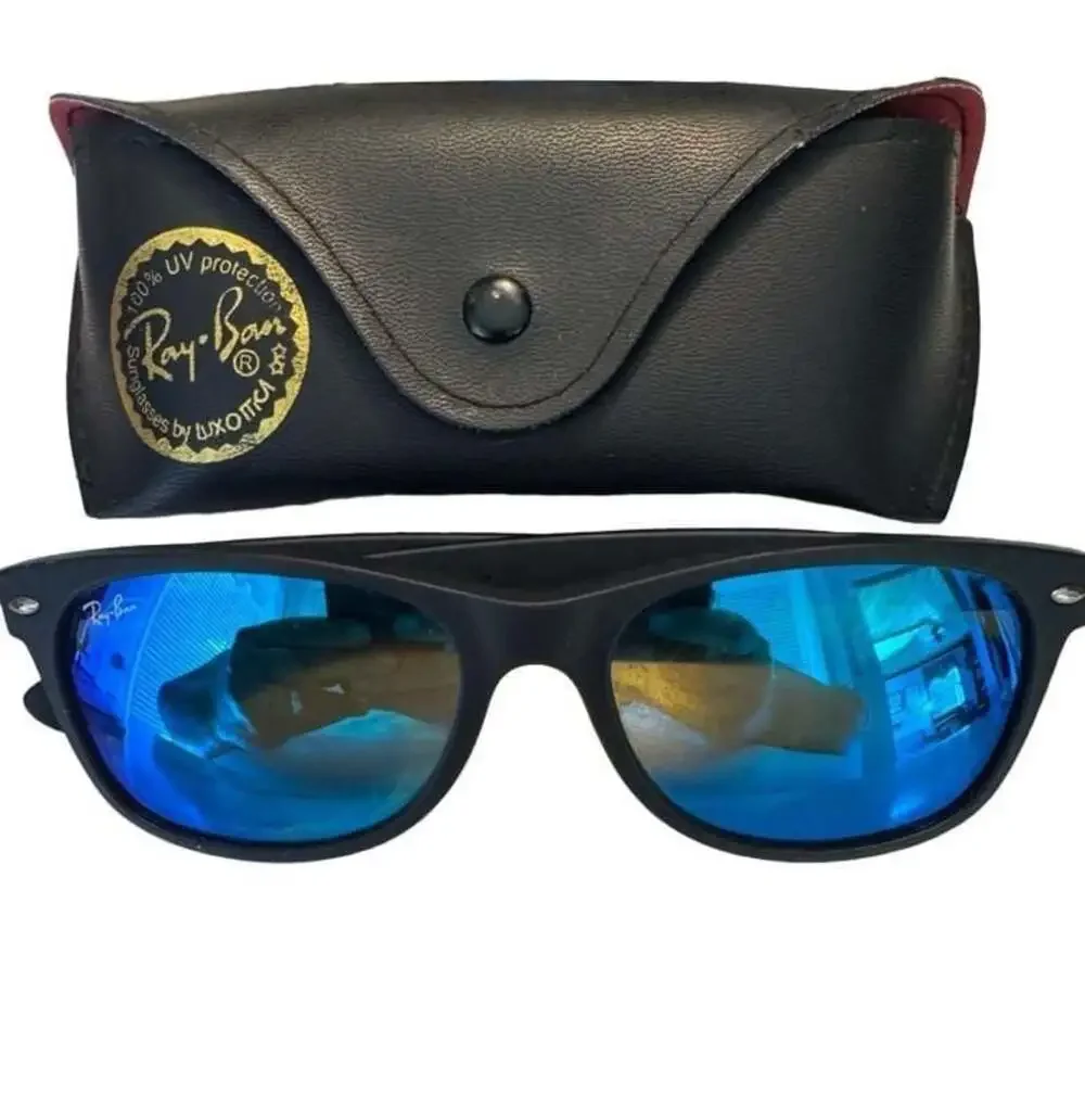 Ray-Ban New Wayfarer RB2132 Frames Only with a Case.